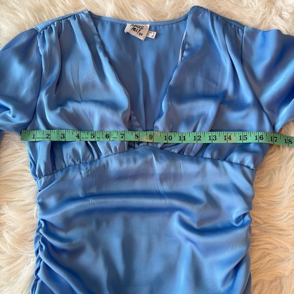 Princess Polly Parsons Long Sleeve Mini Dress Blue Bodycon V-Ncek Silky Size 6 - Picture 9 of 12
